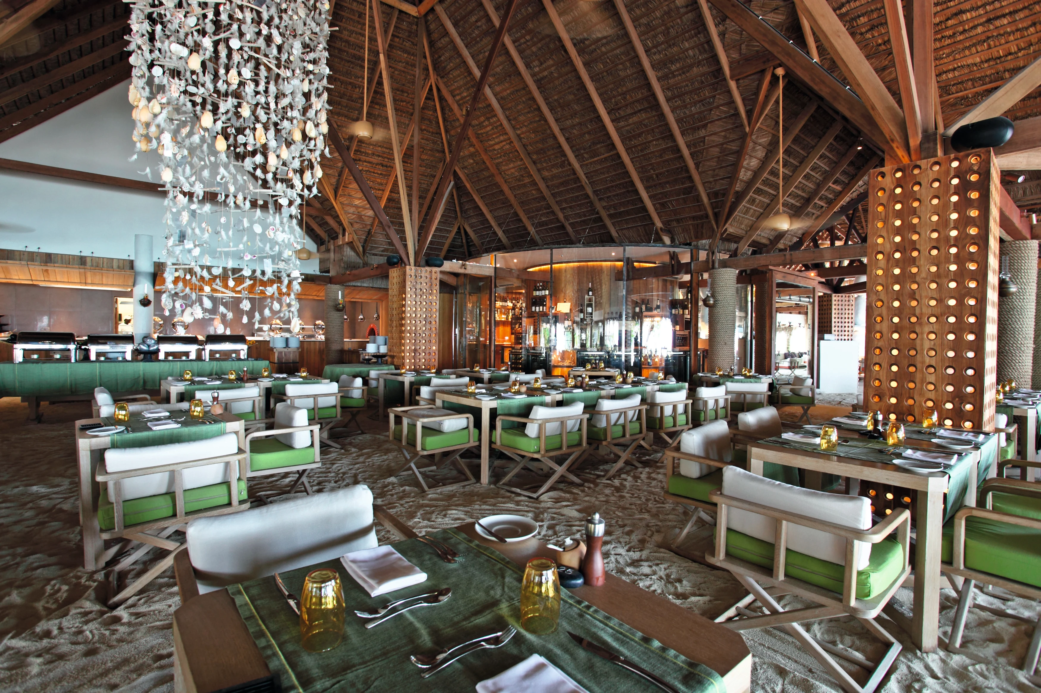 MV - Moofushi - Restaurant.webp