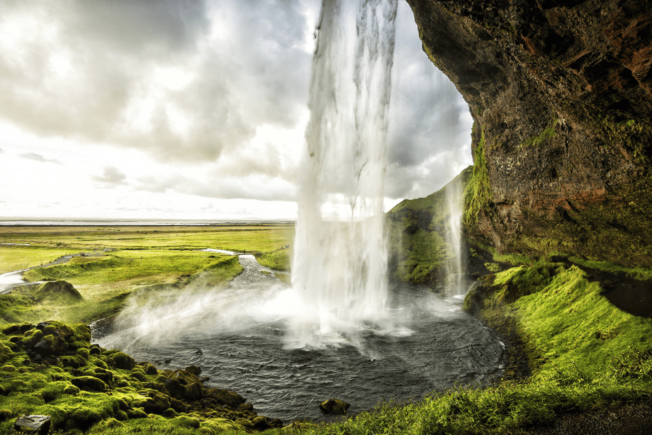 IS-Algemeen-South Coast waterfall.png
