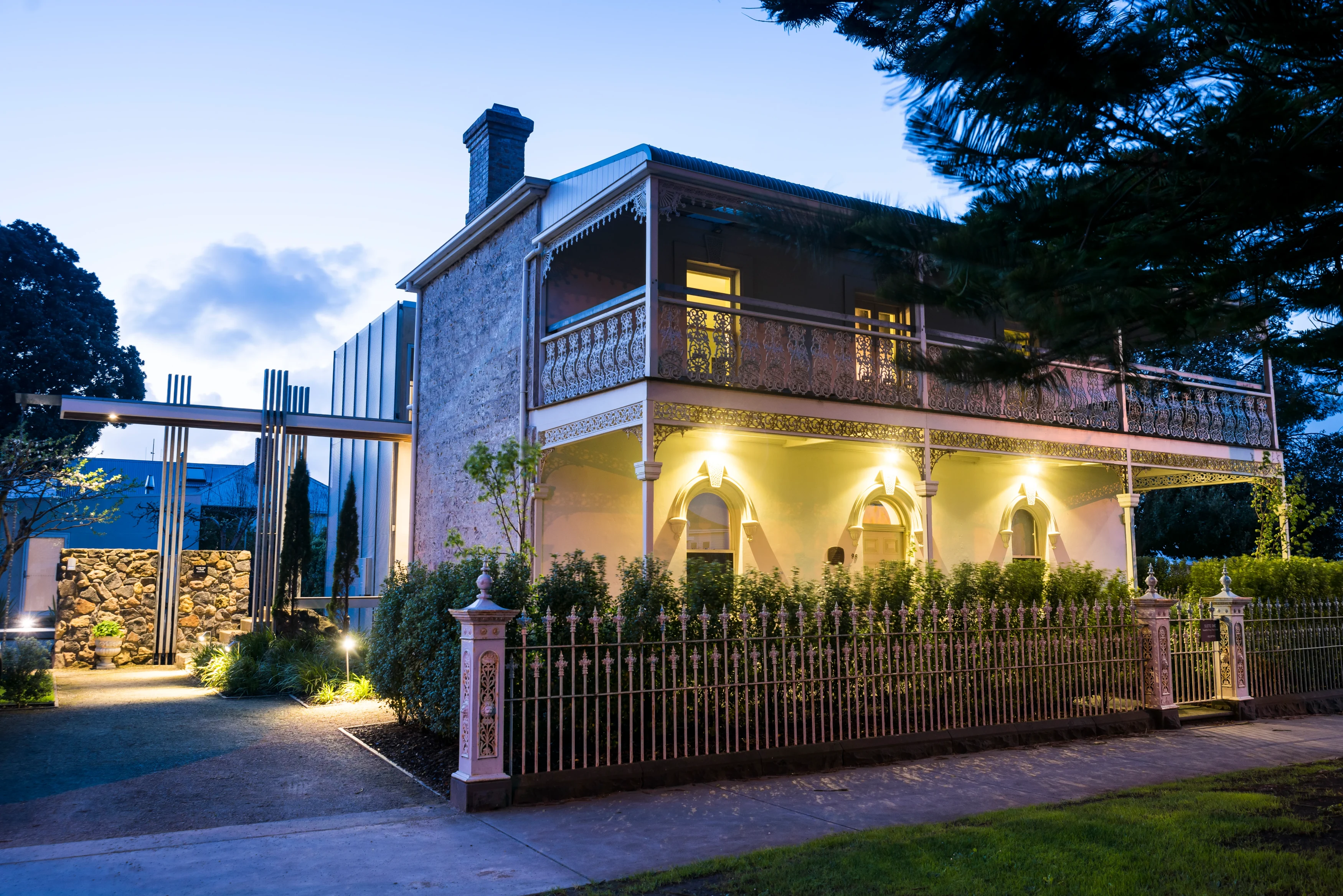 AU - Accommodatie - Drift House - Building.webp
