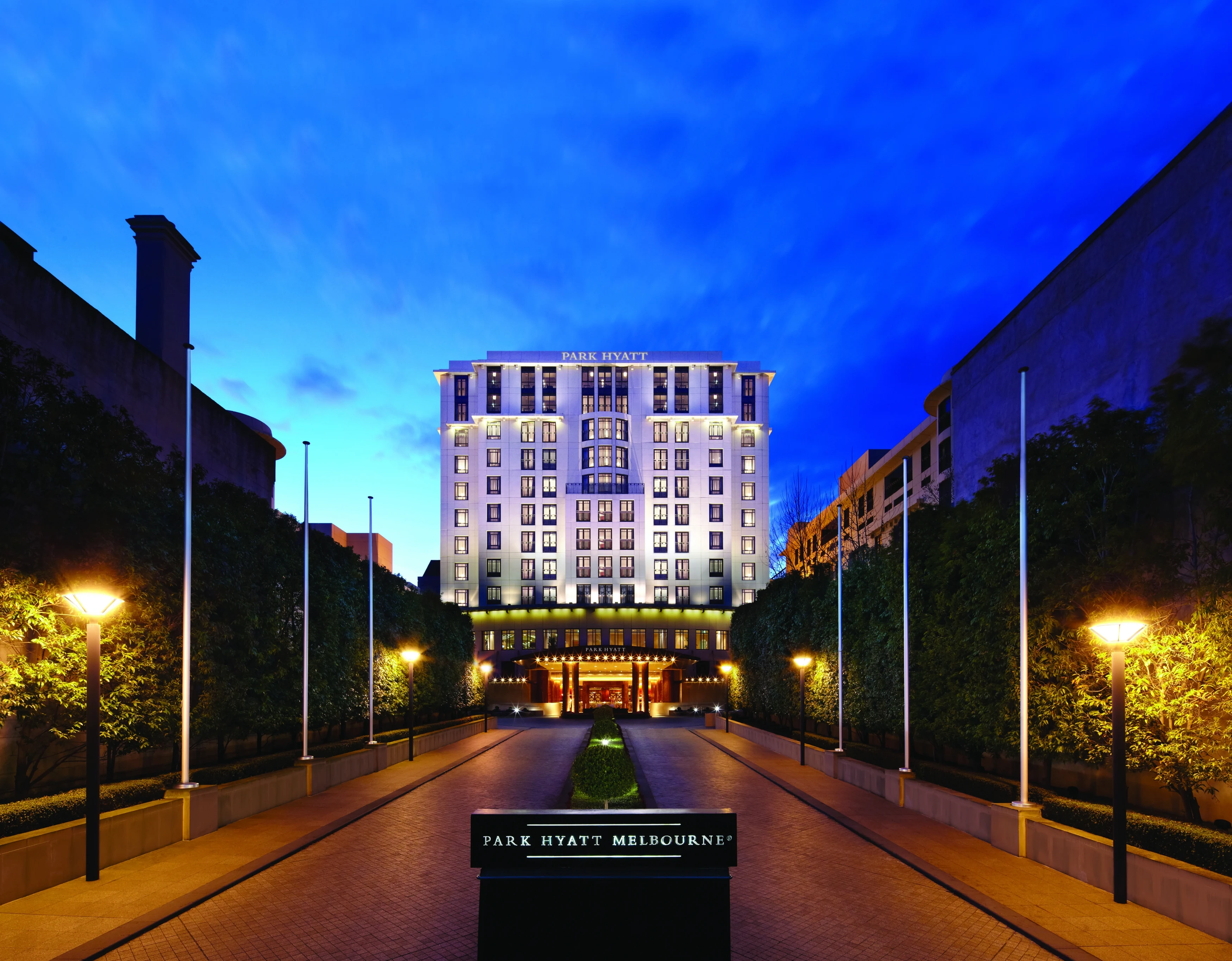 AU - Park Hyatt Melbourne - Front Hotel Driveway.webp