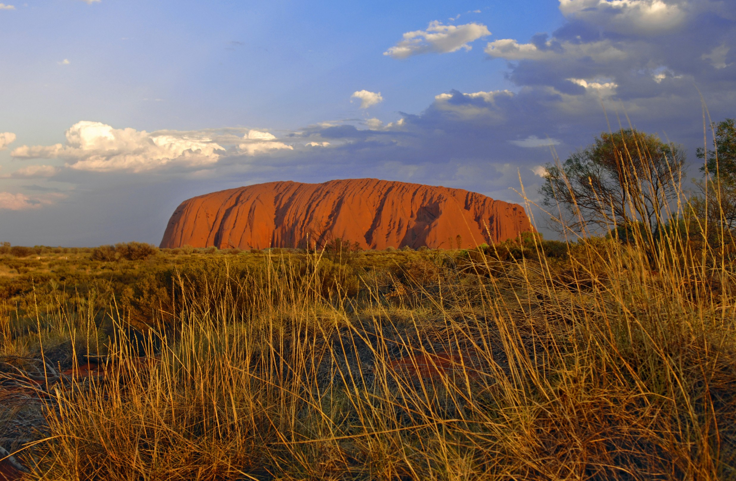 AU - Ayers Rock (2).jpg