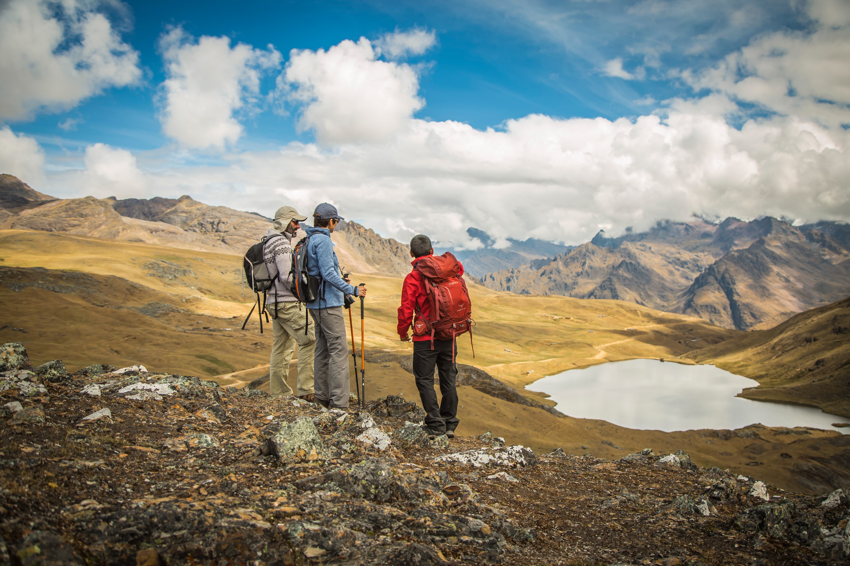 PE - Explora Sacred Valley - Trekking.jpg