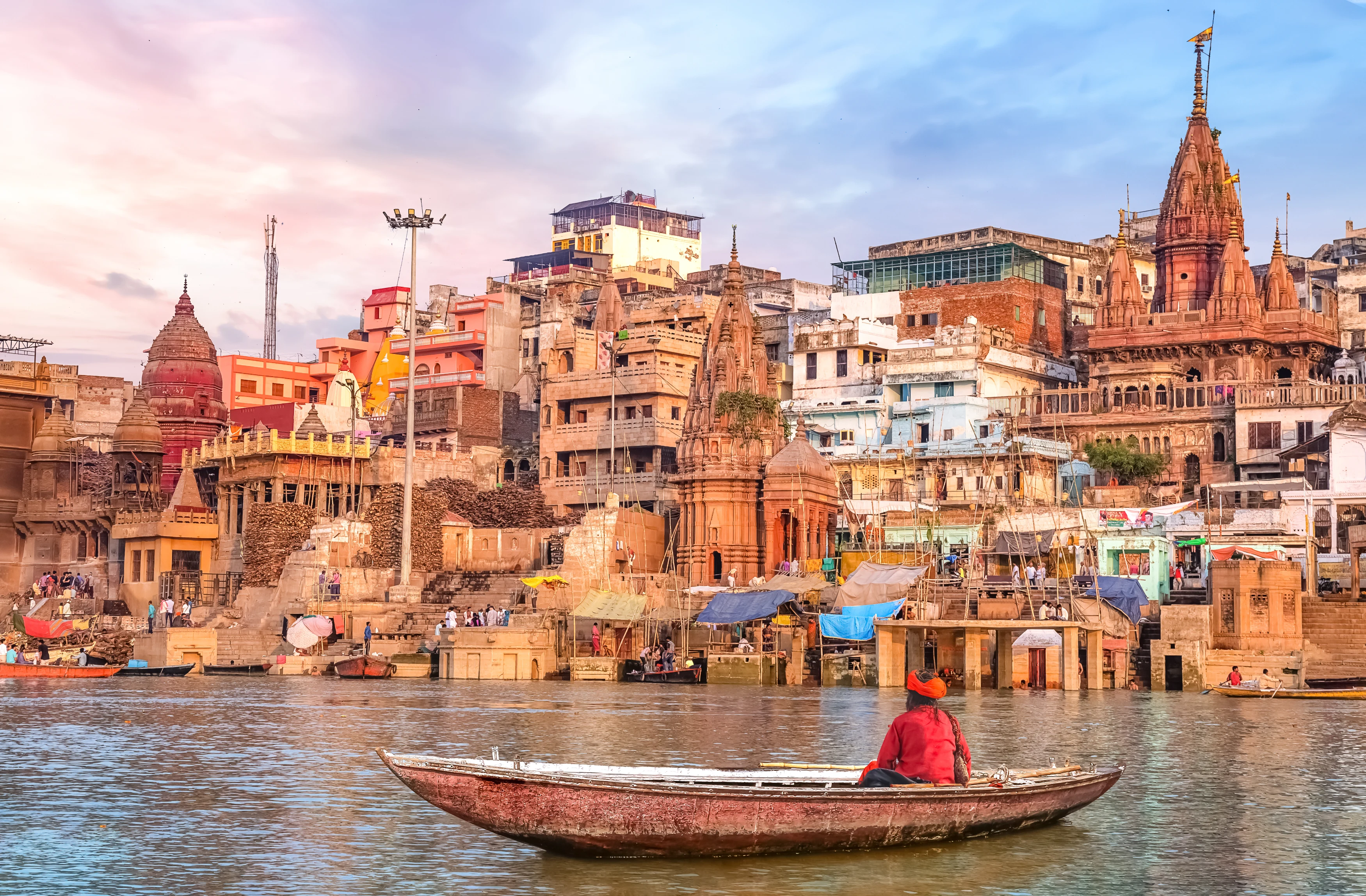 IN-Boottocht over de Ganges- Shutterstock.webp